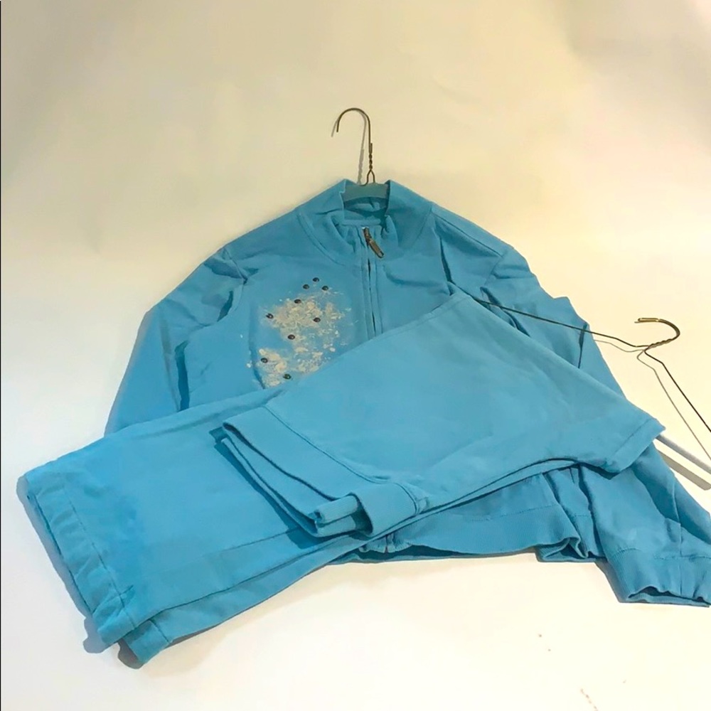 style&co track suit